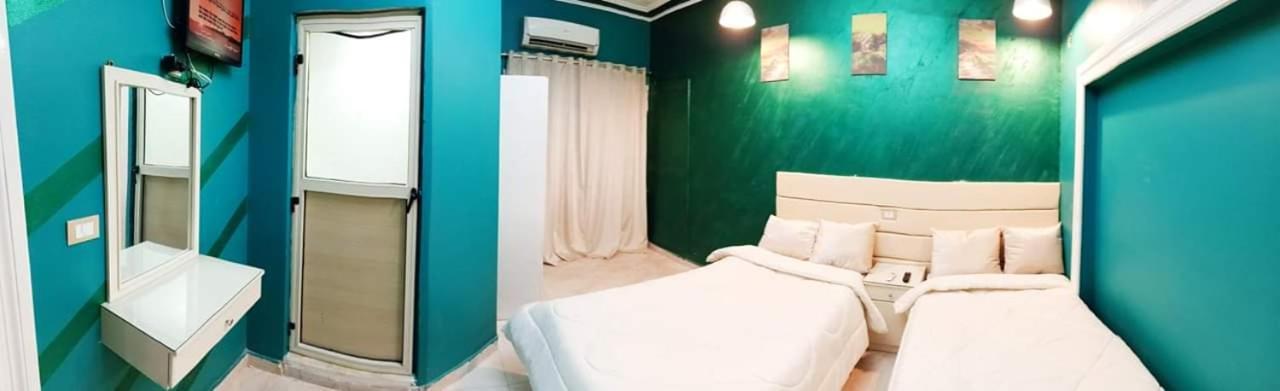 Grand Agata Hostal